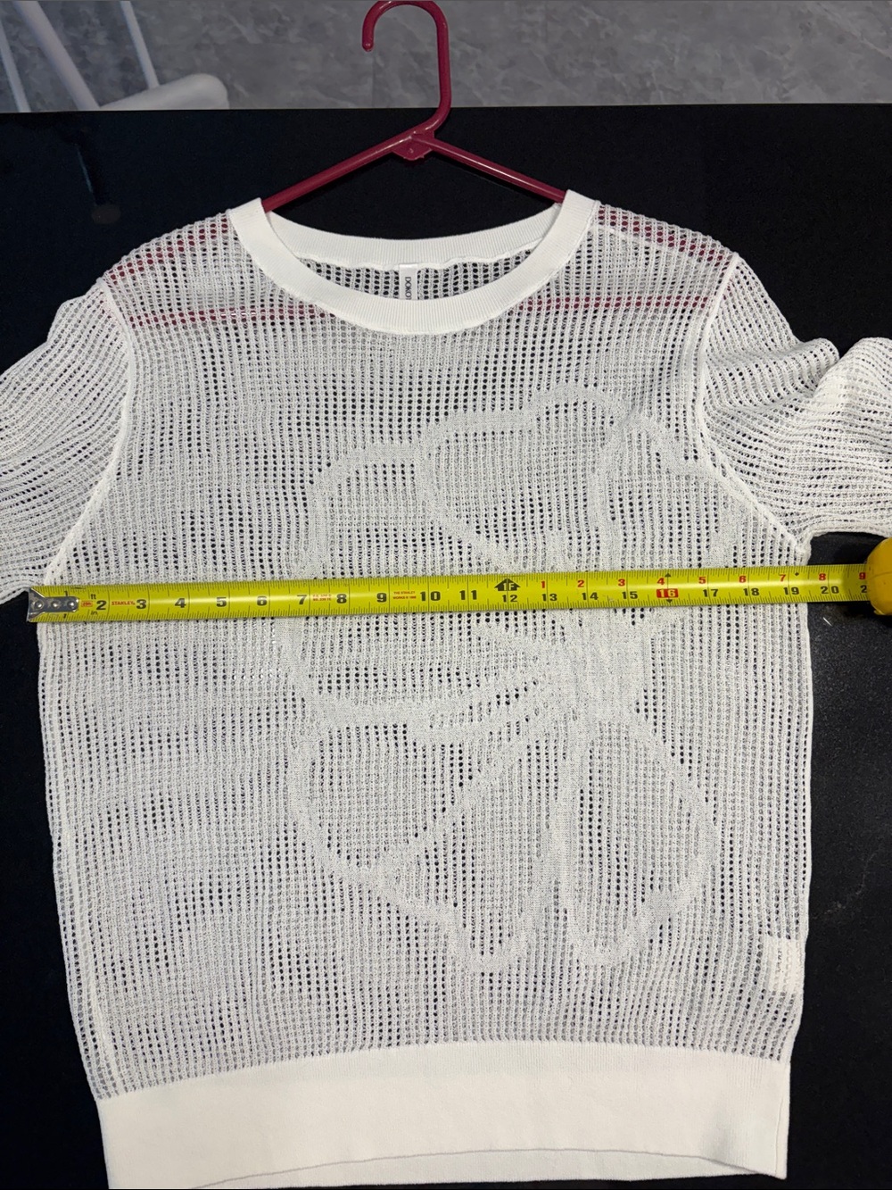 Sheer Knit Floral Motif Short Sleeve Top - White - Picture 4 of 4